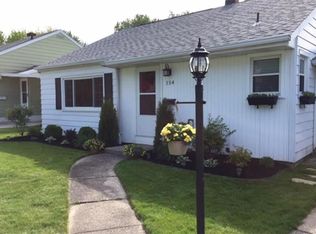 154 Briarcliff Rd, Cheektowaga, NY 14225