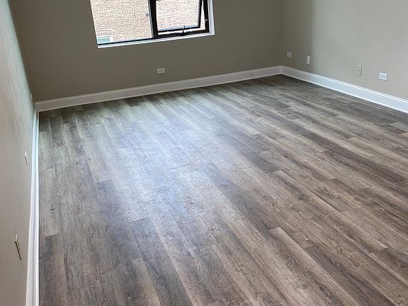 4th image of 8643 Ogden Ave Unit 2