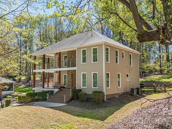 2nd image of 345 Beaten Path Rd