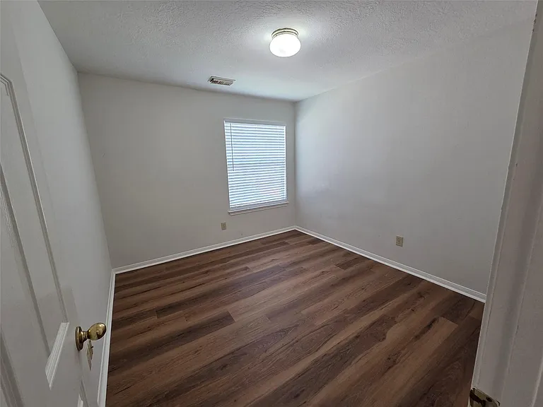 17403 Canyon Knoll Dr — Photo 24