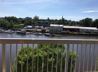 4 Daskams Ln UNIT 114, Norwalk, CT