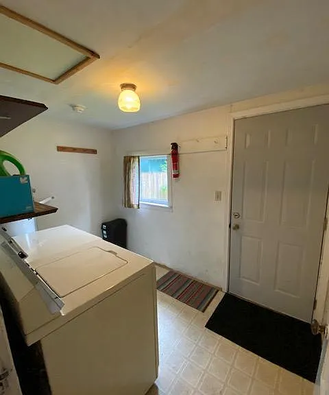 1444 Humboldt St — Photo 20