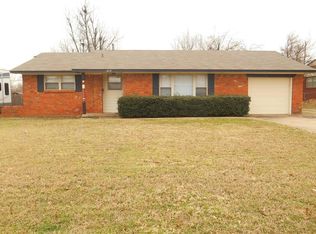 519 Amity Ln, El Reno, OK 73036