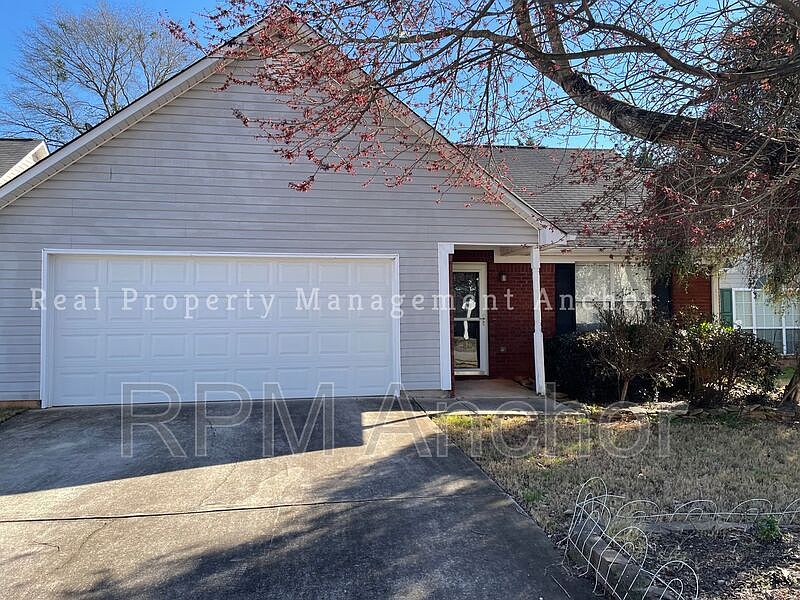1st image of 5055 Yellow Pine Dr