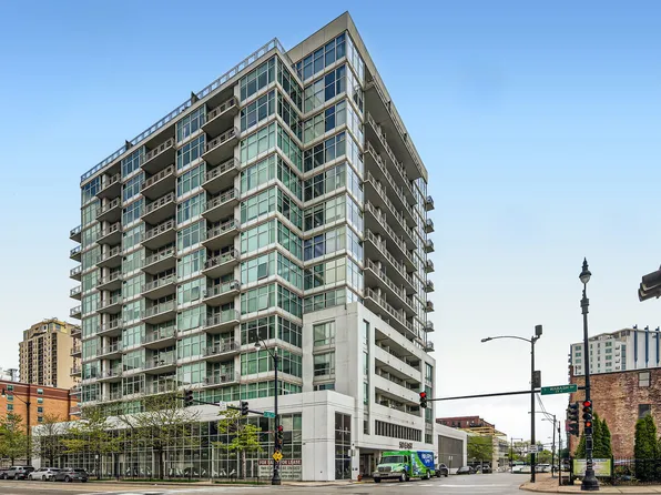 50 E 16th St, Chicago, IL