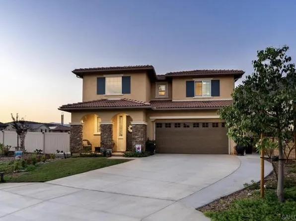 35778 Esperia Way, Fallbrook, CA 92028