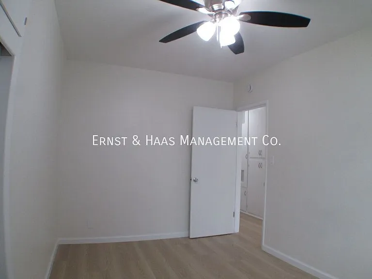 1615 Rose Ave #8 — Photo 7