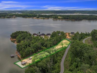 204 W Point Dr, Dandridge, TN, 37725