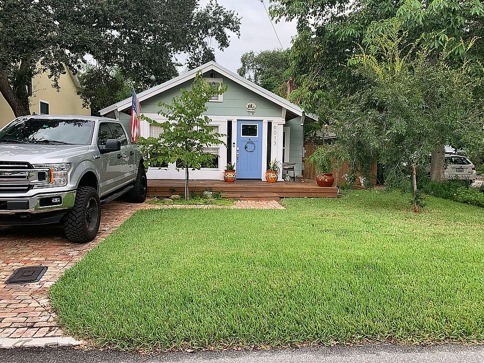 2nd image of 6013 S Elkins Ave