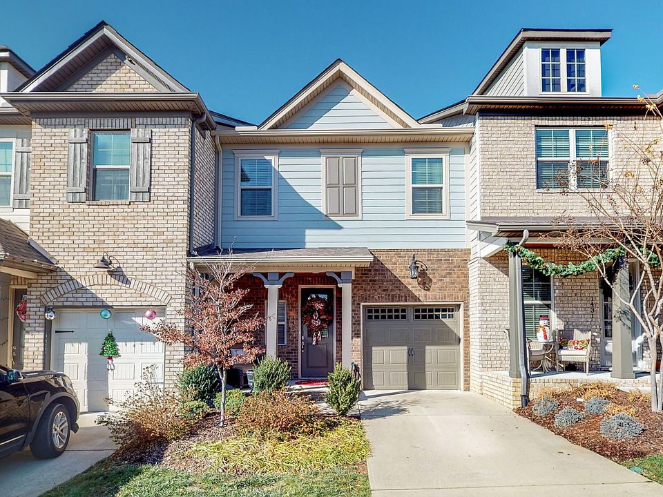 1st image of 1427 Channing Dr