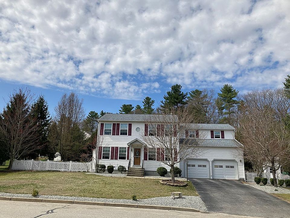 1st image of 18 Pineridge Dr