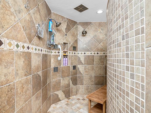 4th image of 4255 Gulf Shore Blvd N APT 1206