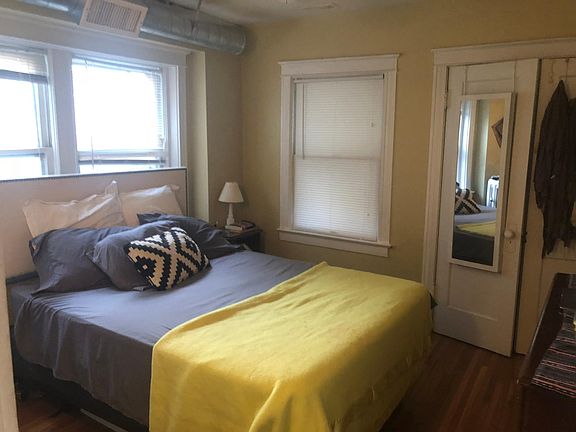 3rd image of 604 E 41st St APT 2W