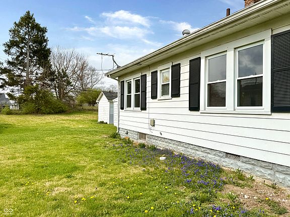 4th image of 234 Ringwood Way