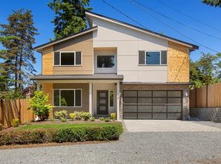 1214 NE 123rd St, Seattle, WA 98125