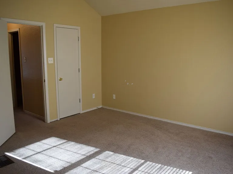 4506 Deek Dr — Photo 10