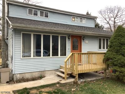3 Metro Trl, Hopatcong, NJ, 07843