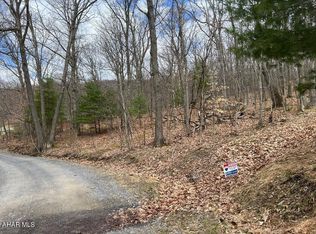 Alpine Ln, Altoona, PA 16601