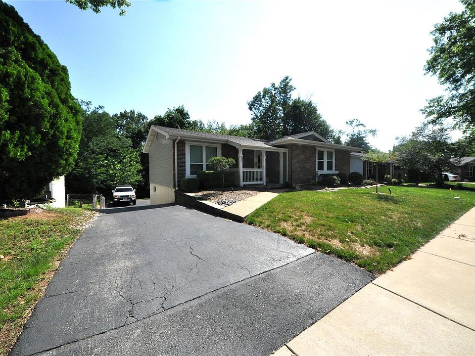 650 Towerwood Dr, Ballwin, MO 63021 Zillow