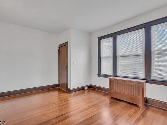 2nd image of 1425 Concord Pl Floor 1