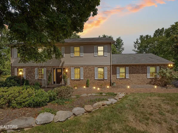 2330 Craig Cove Rd, Knoxville, TN 37919