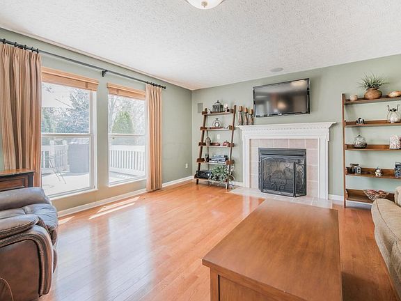 2nd image of 1142 Challis Springs Dr
