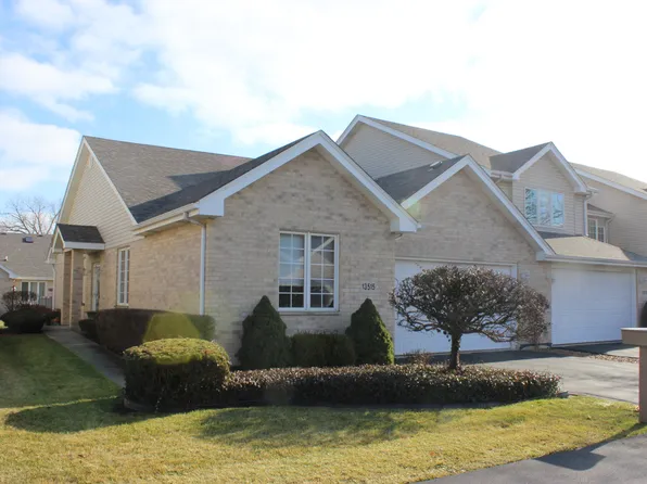 13515 S Latrobe Ave, Crestwood, IL 60418