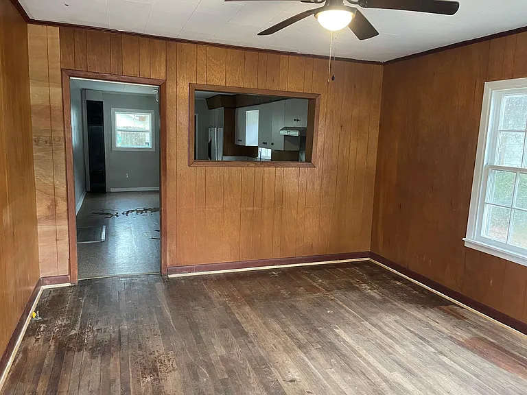 1003 Vidrine St — Photo 3