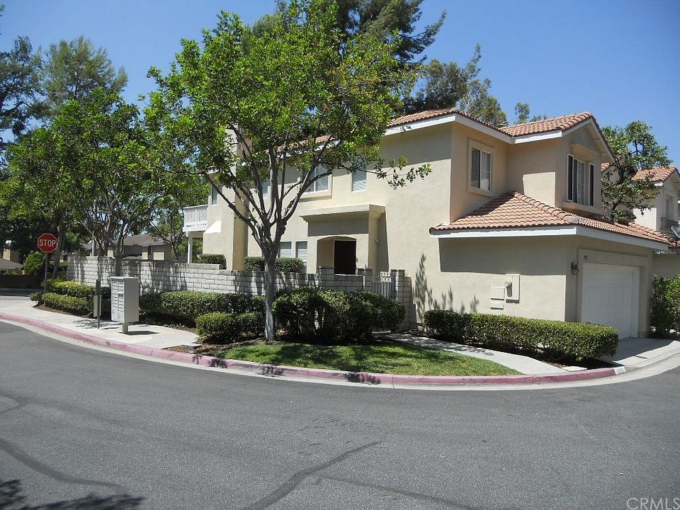 1st image of 1913 Tanglewood Dr