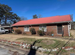 225 Davis St, Gadsden, AL 35903