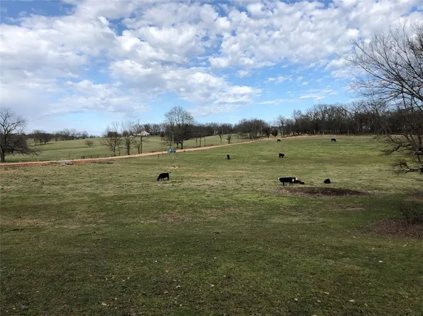 18239 Old Springtown Rd, Gentry, AR 72734