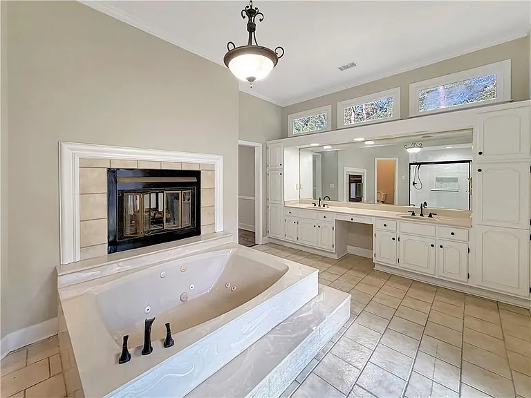 2320 Copper Trail Ln — Photo 30