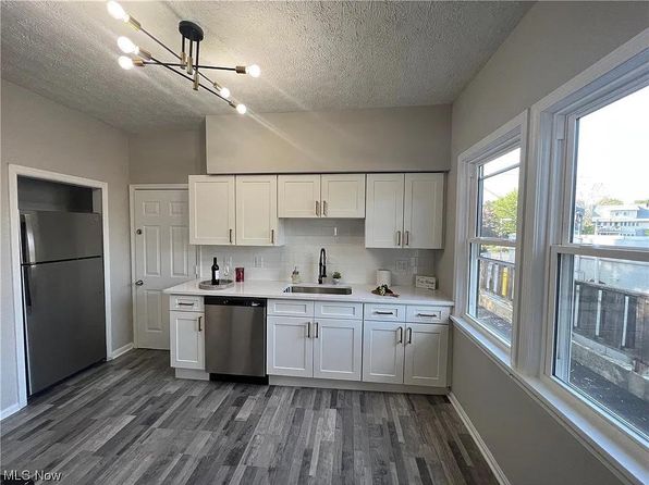 9516 Baltic Rd APT 1