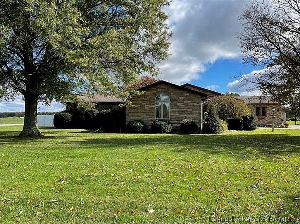 4517 S Lake Road S, Scottsburg, IN 47170 Zillow