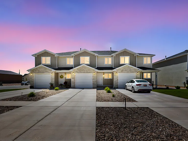 917 N 100 W — Photo 22