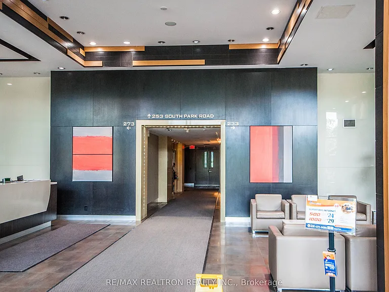 253 S Park Rd #702 — Photo 7