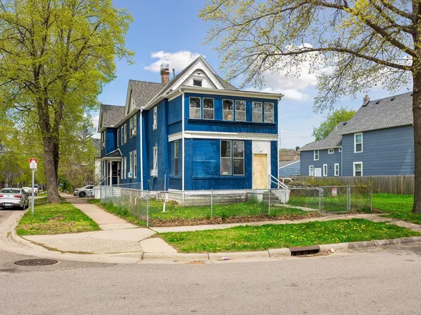 677 Sherburne Ave, Saint Paul, MN 55104