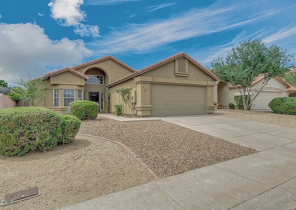 1st image of 3223 E Wildwood Dr
