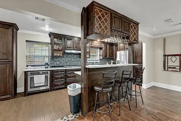 Tall Willow Dr — Photo 5