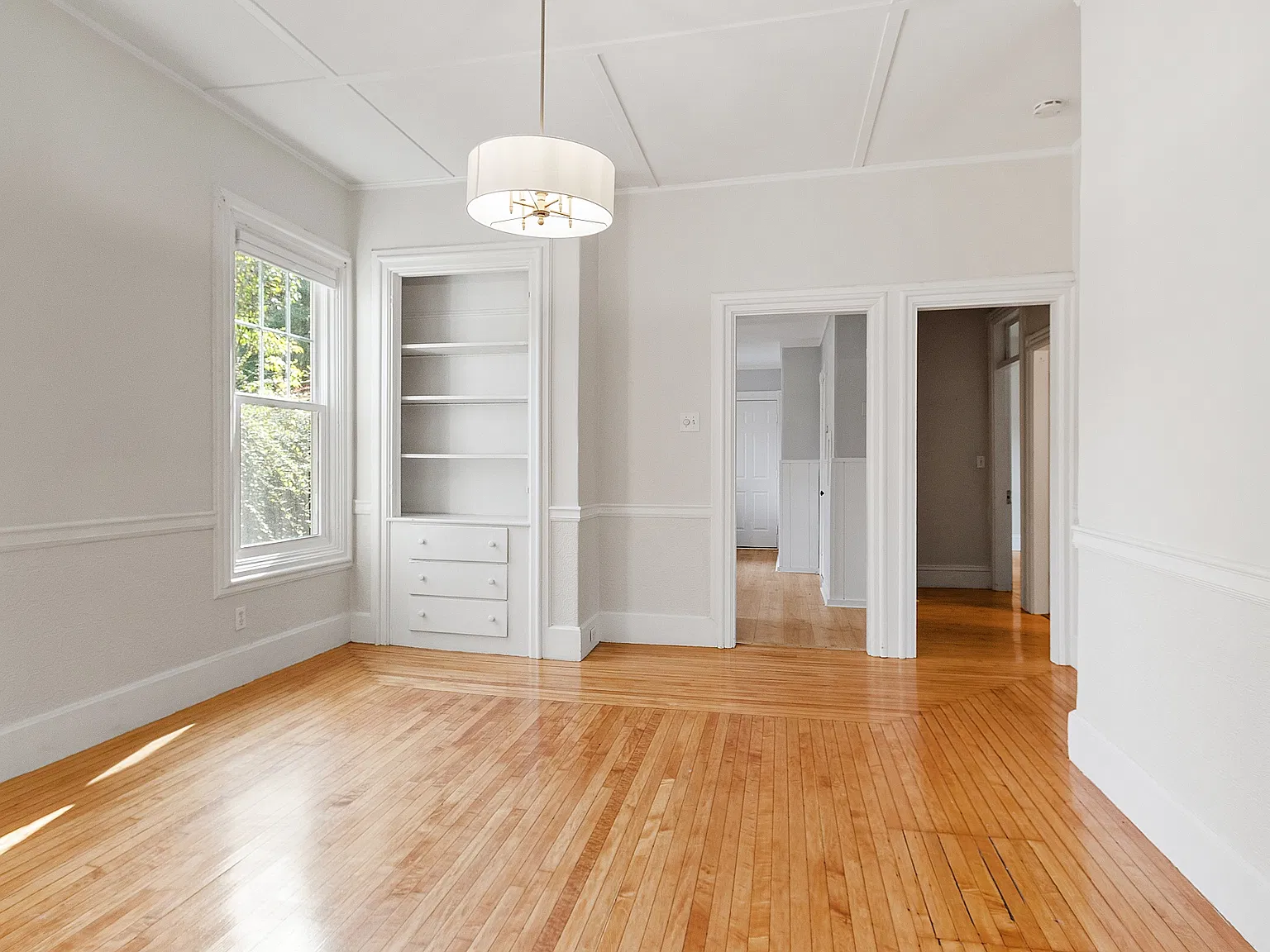 3 bed, 1630 sqft, $3,000 — Photo 3
