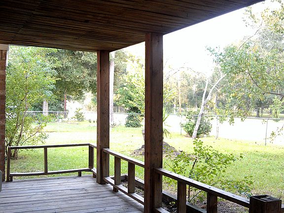 2nd image of 3725 White Oak Dr