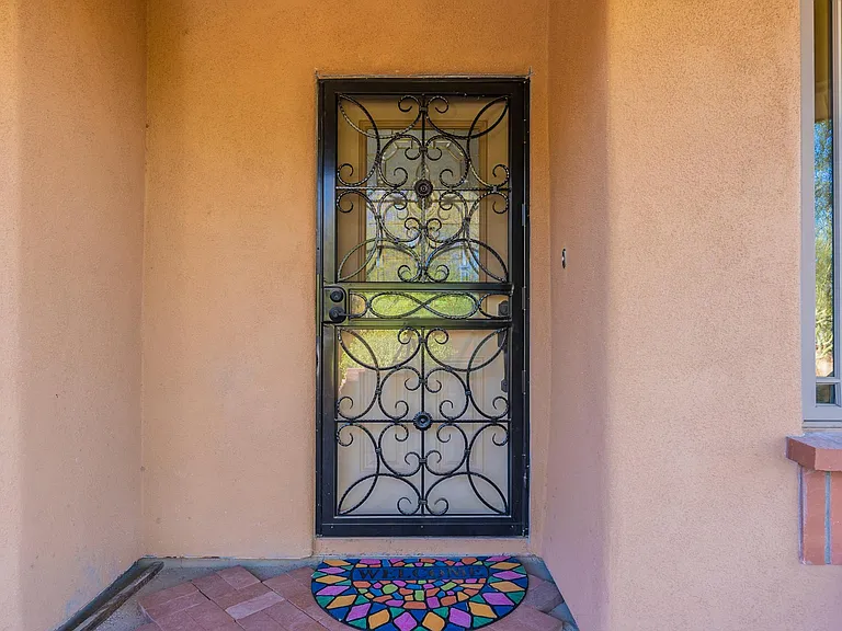 E Montecello Ct — Photo 3