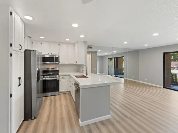 31200 Landau Blvd APT 3003, Cathedral City, CA 92234