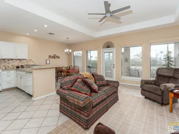 14 Golf House Rd, Laguna Vista, TX 78578