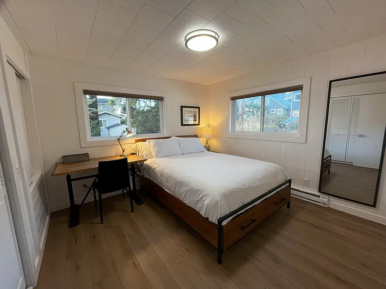1560 Chinook Ave #1 — Photo 5