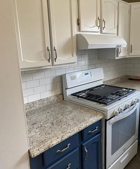 495 Snell St #2 — Photo 5
