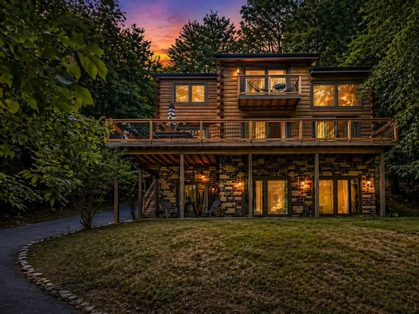 147 Chipmunk Ct, Mc Gaheysville, VA 22840