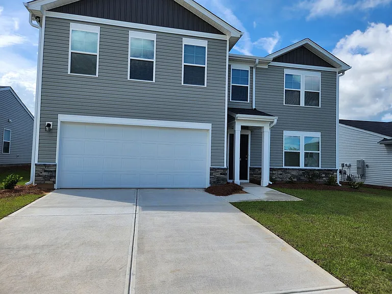 304 Paratrooper Ln — Photo 1
