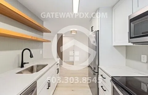 14095 SW Walker Rd #9 — Photo 7