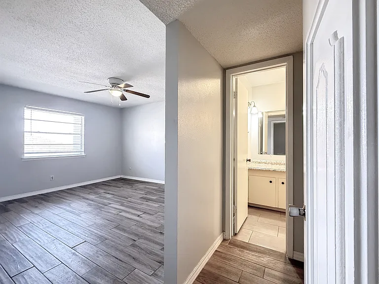 4800 N Stanton St #183-1 — Photo 26